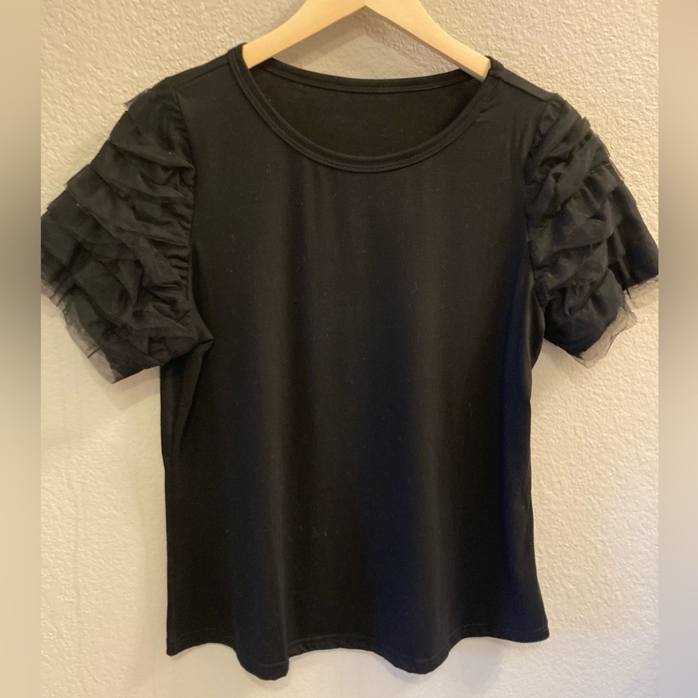 Black T-shirt with fun tulle short sleeves, size large
